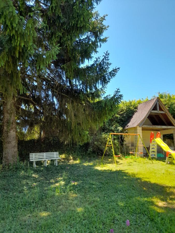 Maison Dans Ecrin De Verdure En Perigord Noir Saint-Cyprien  Exteriör bild